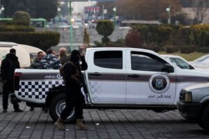 دولة تحذر مواطنيها من السفر إلى سوريا.. ما السبب ؟!