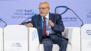 وزير في حكومة الجولاني يكشف: رفع العقوبات في هذا الموعد؟!