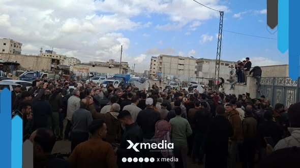 إدلب تغلي.. مظاهرات في الدانا احتجاجاً على تردّي الخدمات